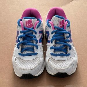 New Balance 680v3 Kids' White and Purple Sneakers